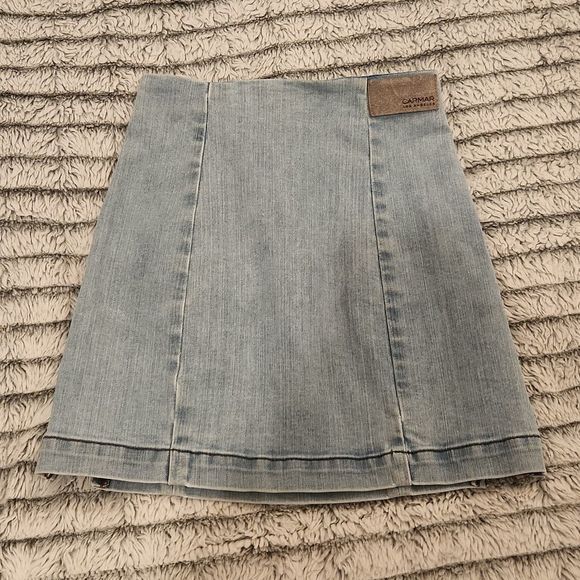Light wash Carmar jean skirt with zip down sides size 23 - Picture 4 of 8